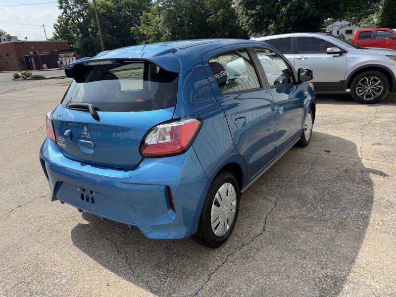 2024 Mitsubishi Mirage ES
