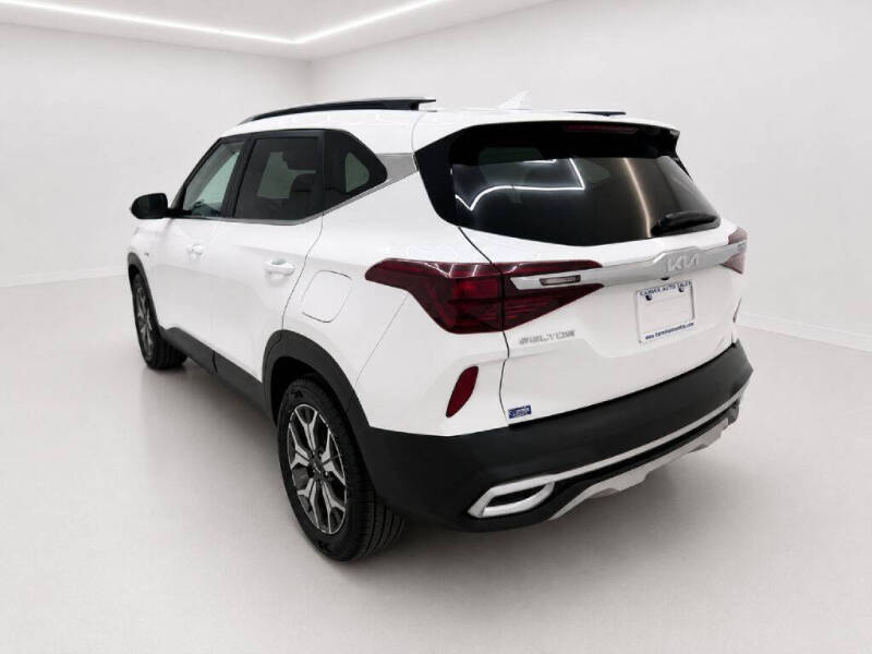 2022 Kia Seltos EX