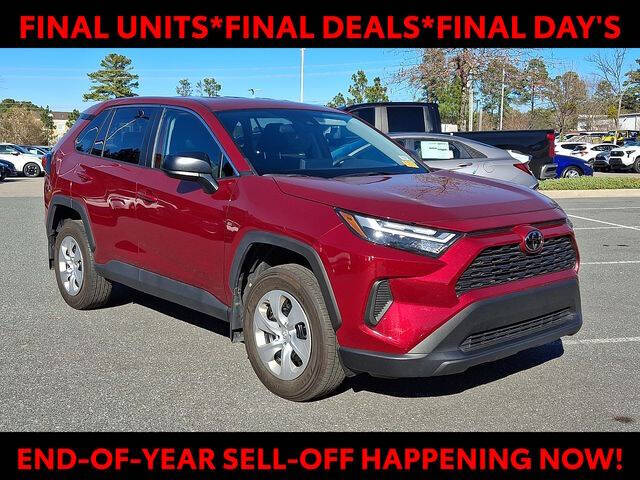 2024 Toyota RAV4 LE