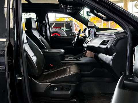 2021 Chevrolet Suburban High Country