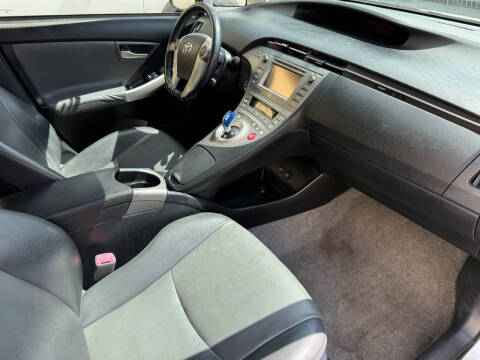 2013 Toyota Prius Four