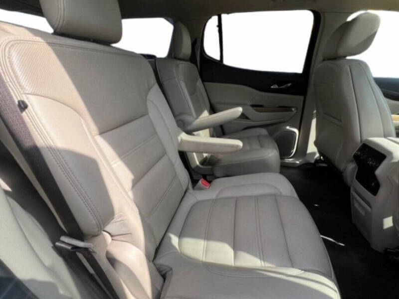 2019 GMC Acadia Denali