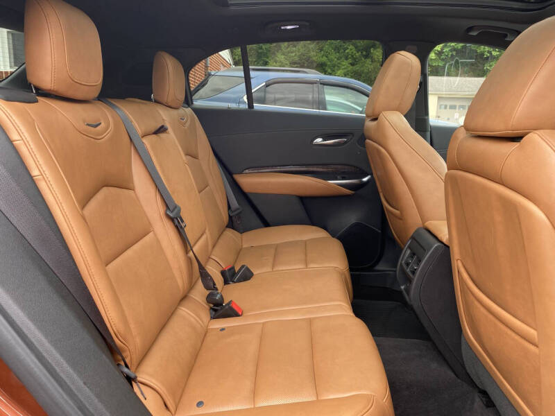 2019 Cadillac XT4 Premium Luxury