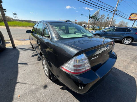 2009 Ford Taurus SEL