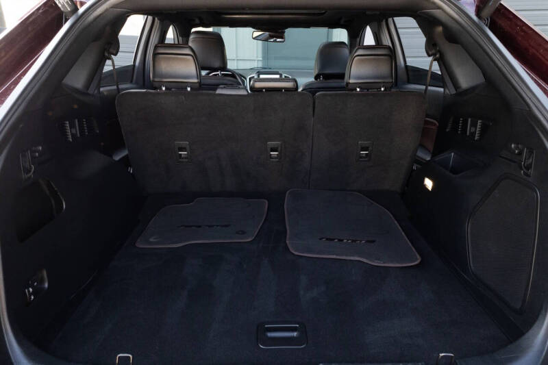 2021 Ford Edge Titanium