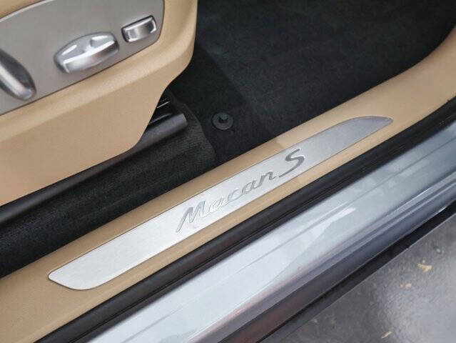 2021 Porsche Macan S