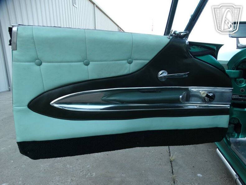 1960 Ford Thunderbird