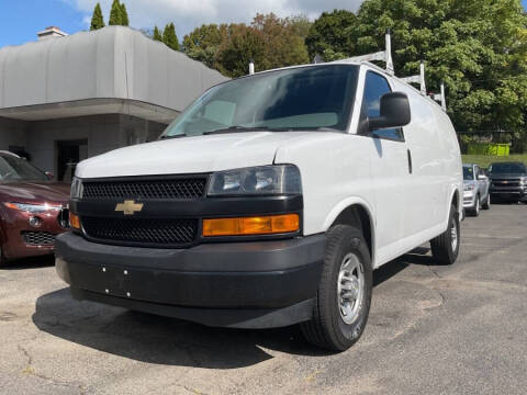 2021 Chevrolet Express 2500