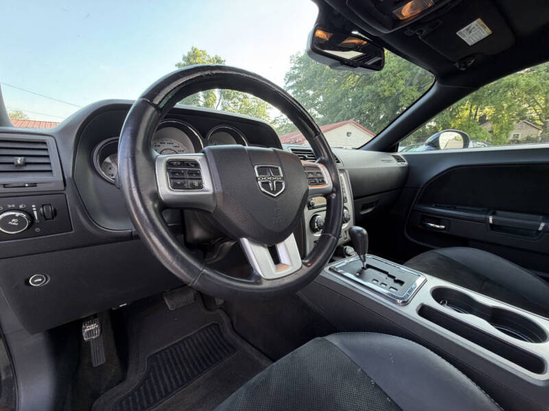 2011 Dodge Challenger SRT8 392