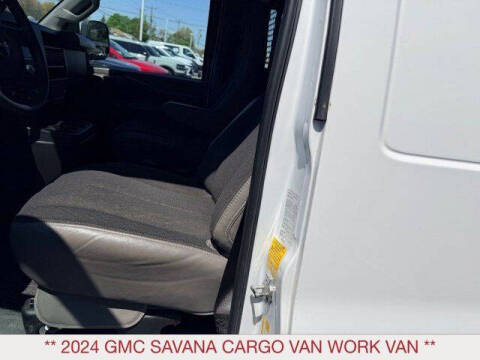 2024 GMC Savana 2500