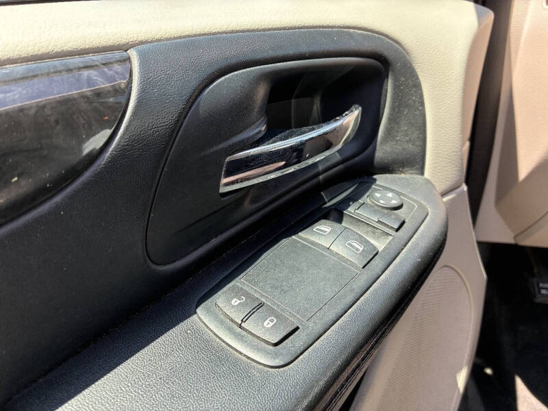 2012 Dodge Grand Caravan SE