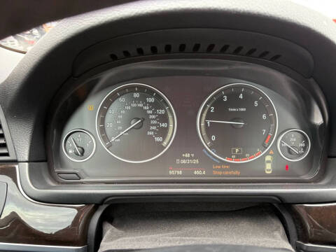 2015 BMW 5 Series 528i