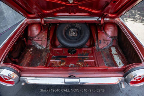 1962 Ford Thunderbird