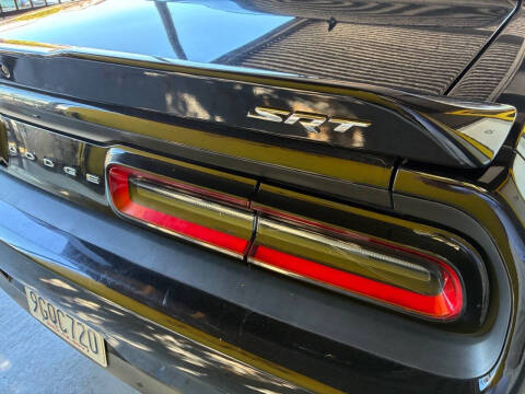 2015 Dodge Challenger SRT 392