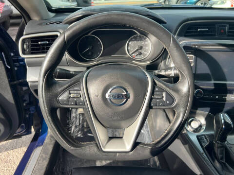 2017 Nissan Maxima
