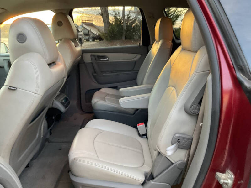 2017 Chevrolet Traverse LT