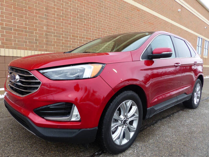 2023 Ford Edge Titanium's photo