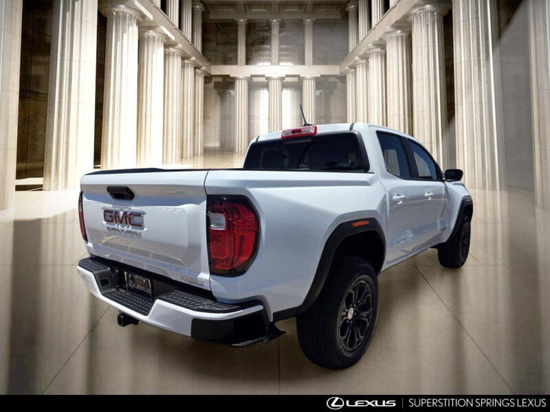 2024 GMC Canyon Elevation