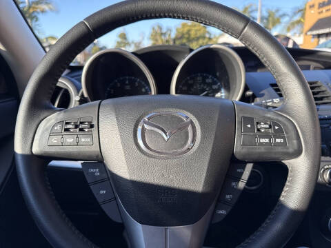 2013 Mazda MAZDA3 i Touring