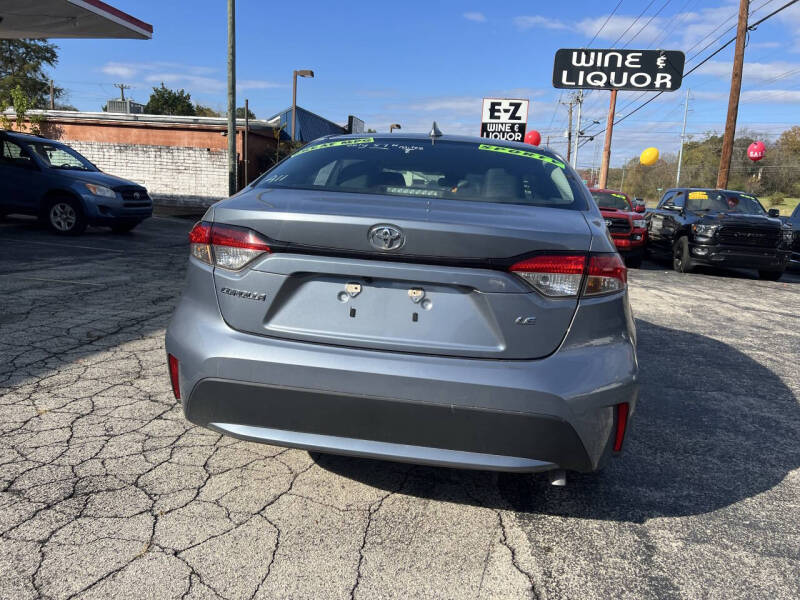 2022 Toyota Corolla LE