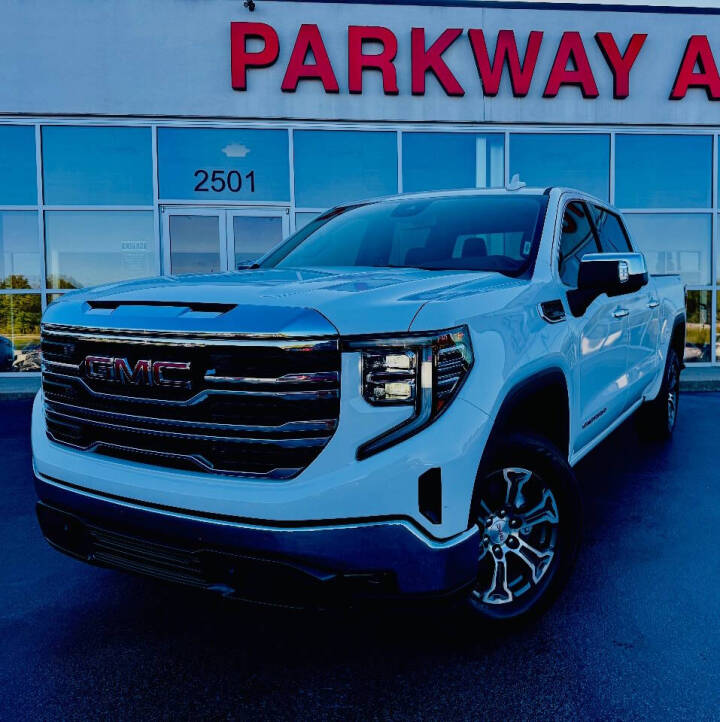 2024 GMC Sierra 1500 SLT's photo