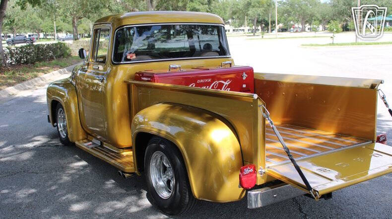 1956 Ford F-100