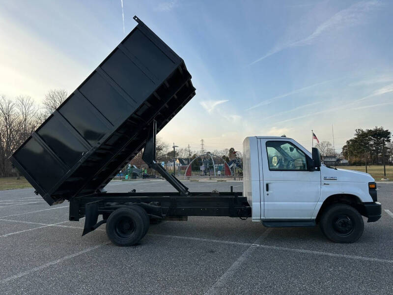 2012 Ford E-Series E-450 SD