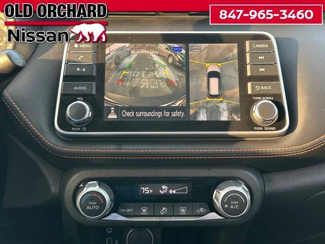 2020 Nissan Kicks SR