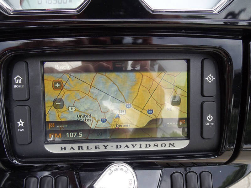 2014 Harley-Davidson Street Glide Special