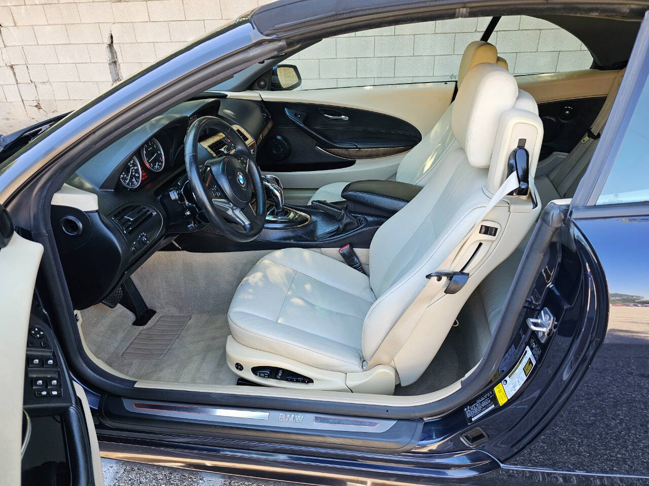 2010 BMW 6 Series 33