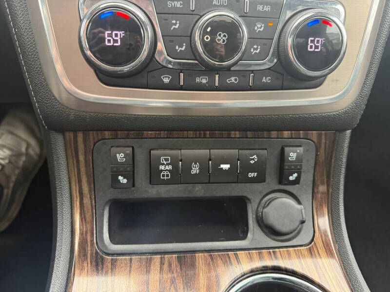 2014 GMC Acadia Denali