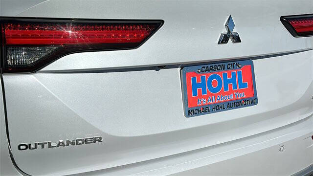 2024 Mitsubishi Outlander SEL