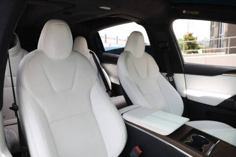 2022 Tesla Model X