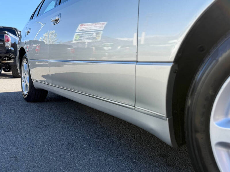 2000 Lexus GS 300