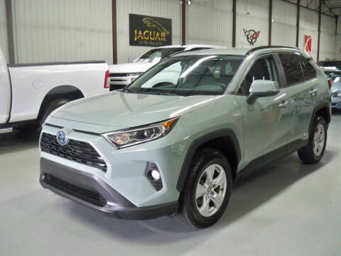 2021 Toyota RAV4 Hybrid XLE