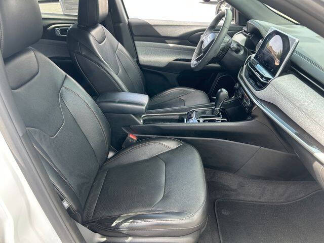 2023 Jeep Compass Latitude Lux