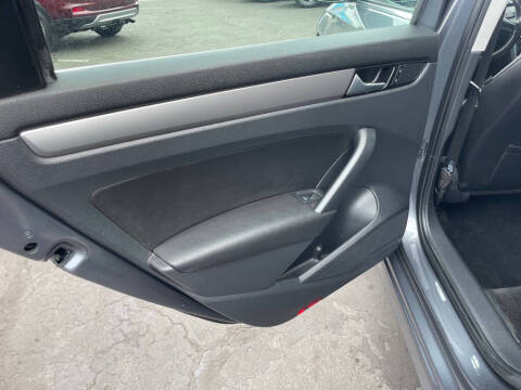 2015 Volkswagen Passat