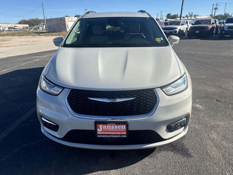2021 Chrysler Pacifica Hybrid Touring L