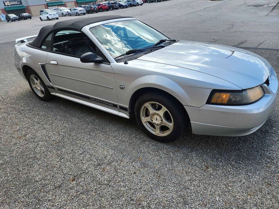 2004 Ford Mustang for sale at Sara Auto Mall, LLC in Cleveland, OH