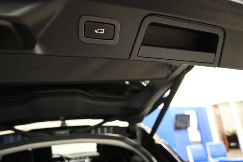 2018 Land Rover Range Rover Velar P250 S