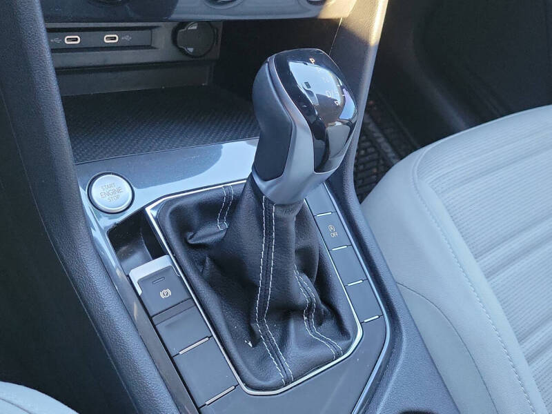 2022 Volkswagen Tiguan S