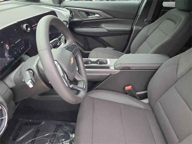 2026 Chevrolet Equinox EV LT 1