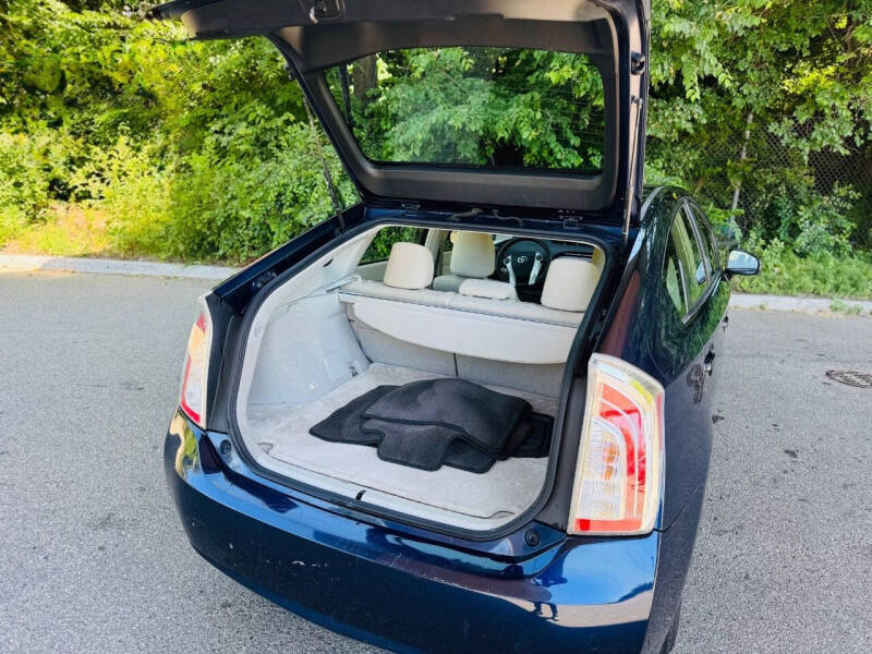 2012 Toyota Prius Three