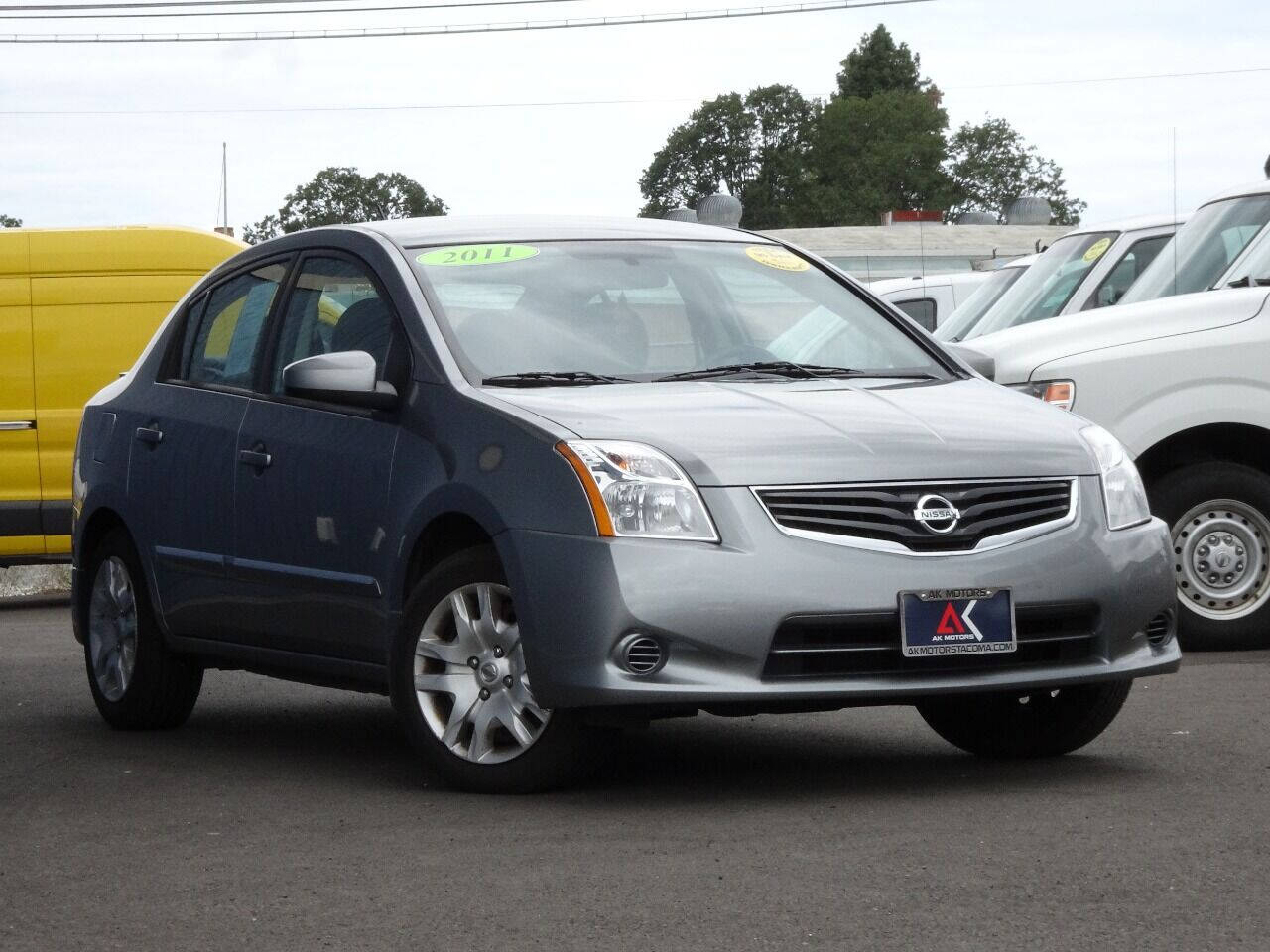 2011 nissan sentra grey