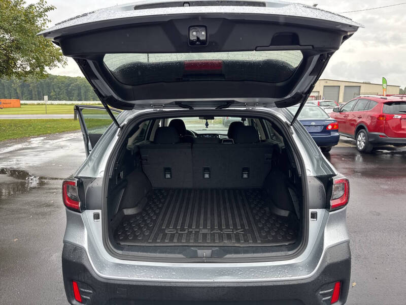 2022 Subaru Outback Premium