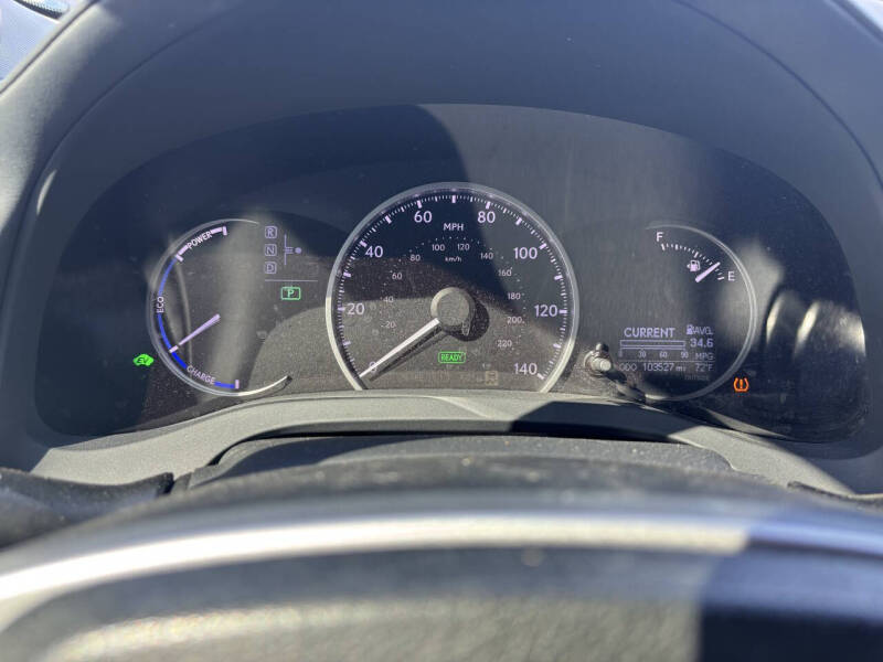 2011 Lexus CT 200h Premium