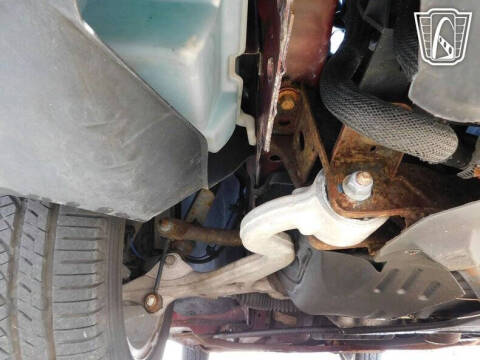 2004 Ford Thunderbird Deluxe