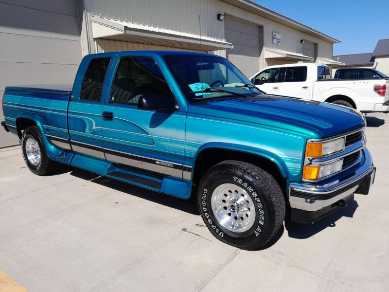 1995 Chevrolet C/K 1500 Series for sale at Pederson's Classics in Sioux Falls SD