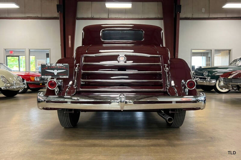 1934 Packard Super Eight