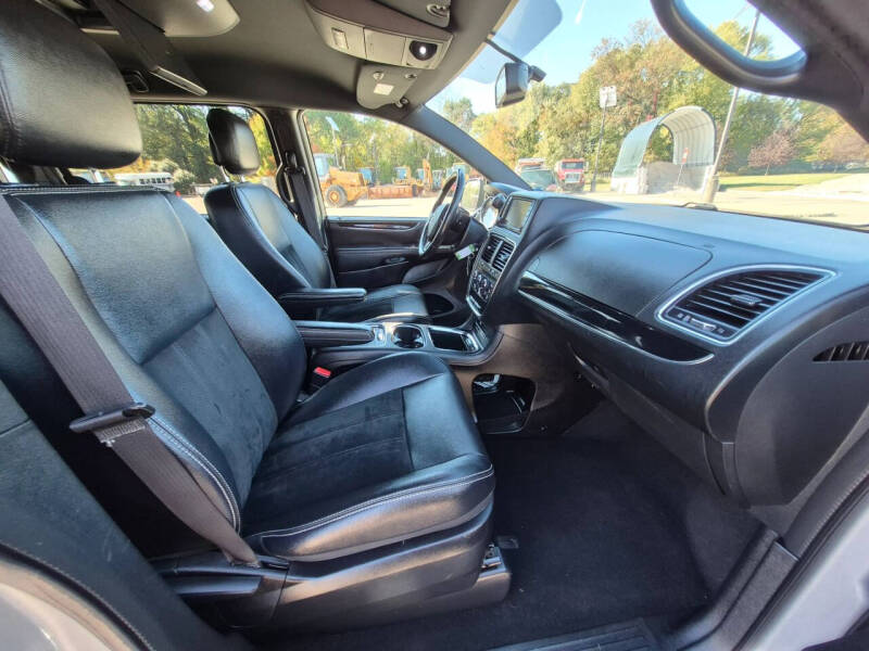 2014 Dodge Grand Caravan SXT 30th Anniversary